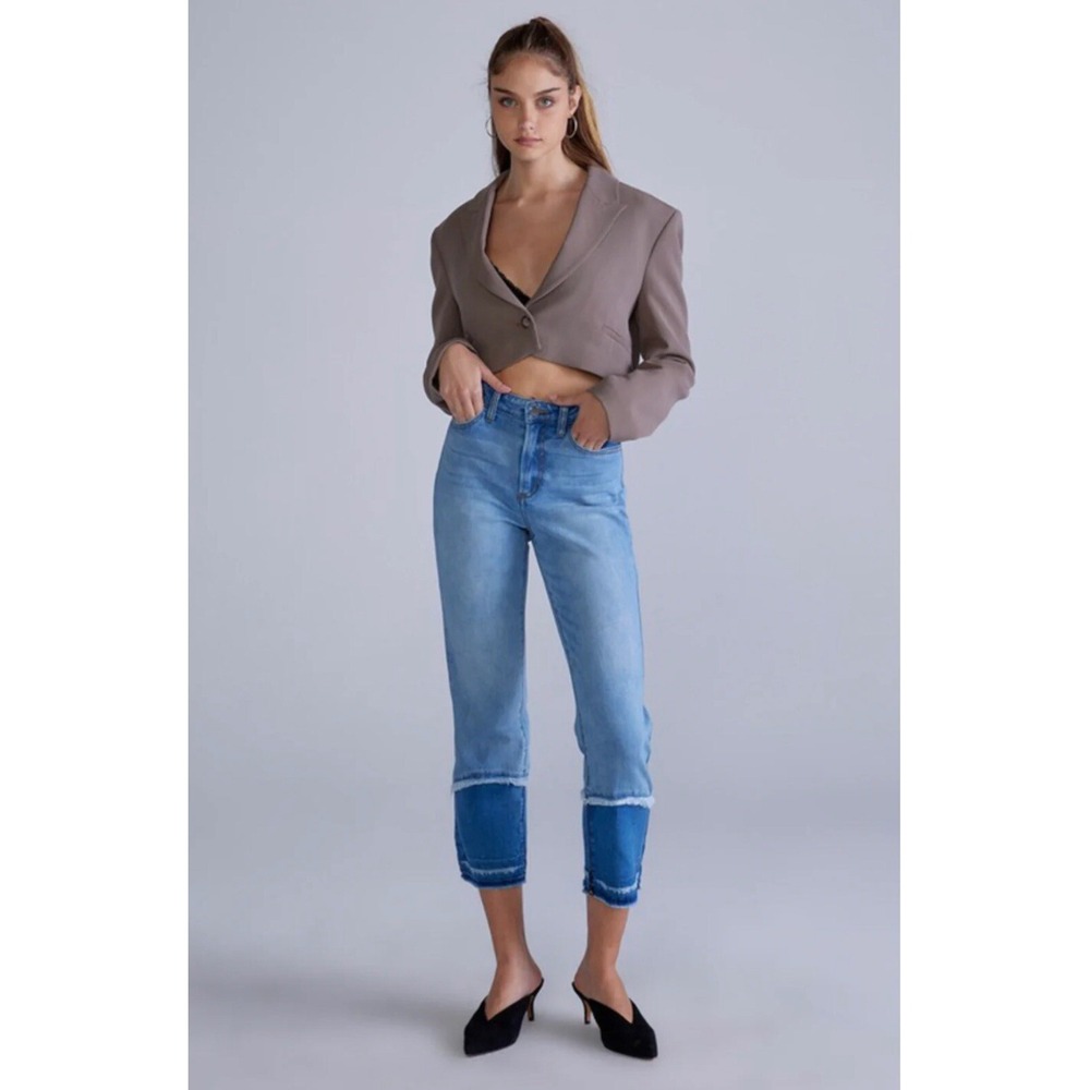 Ceros Jeans Women's 32 Blue High Rise Crop Straight Slim Light Denim Two Toned